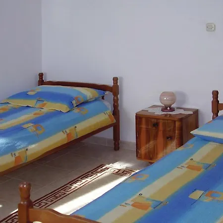 Lovely Studio In With Kitchen Apartment